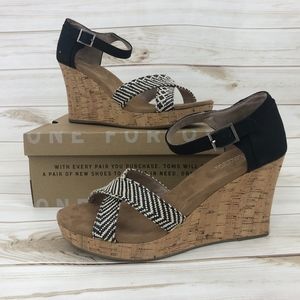 Toms Strappy Cork Wedge Woven 11 S106